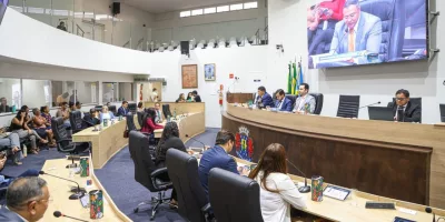 Na audiência, a Cagece forneceu explicações principalmente sobre falhas no abastecimento de água | Foto: Guto Vital/ Miséria/M1