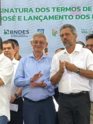 Dr. Antonio Coutinho (PT) participa da assinatura do Termo de Fomento do Projeto São José. | Foto: Reprodução