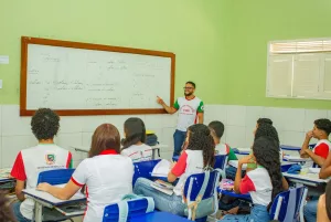 Rede pública de Várzea Alegre soma cinco medalhas na OBMEP 2025