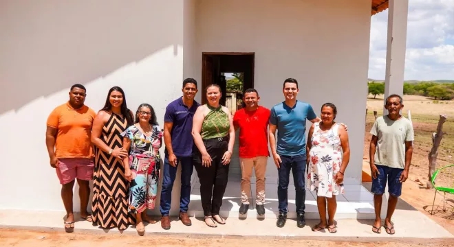 Deputado Yury do Paredão entrega unidades do Minha Casa, Minha Vida Rural em Juazeiro do Norte.