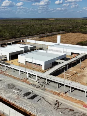 Visão aérea das obras da URCA campos sales.