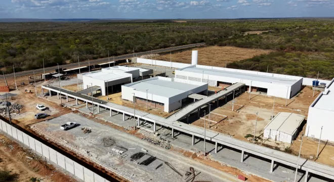 Visão aérea das obras da URCA campos sales.