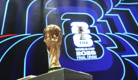 Fifa sorteia os grupos da Copa do Mundo 2026 nesta sexta-feira (5).