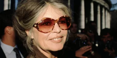 Brigitte Bardot, ícone do cinema francês, morre aos 91 anos.