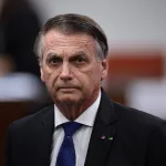 Redução da pena de Jair Bolsonaro.