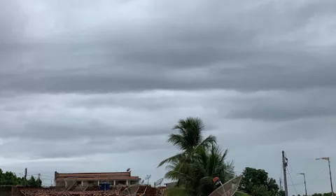 Possibilidade de chuvas isoladas no Cariri.