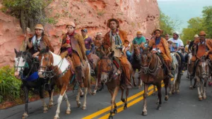 Cavalgada da Romaria da Baixa Rasa, no Crato.
