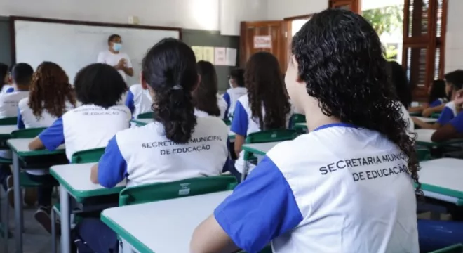 Alunos da rede de ensino municipal do Crato.