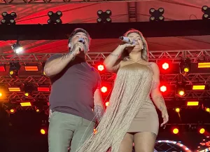 Yara Tchê e Alessandro Costa, vocalistas da banda Seu Desejo