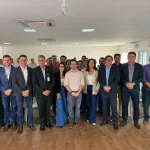 Representantes da cidade de Barbalha e do Banco do Nordeste durante assinatura da PPP da iluminação pública.