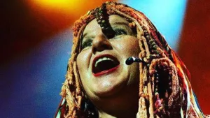 A artista do Cariri, Valéria Pinheiro, participa de uma residência cultural em Calgary, no Canadá, em fevereiro.