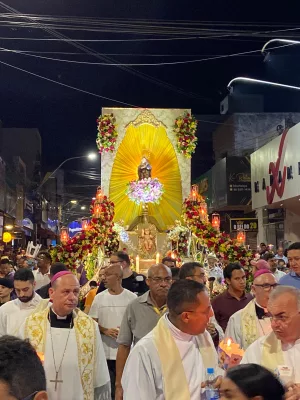 Procissão Luminosa de Nossa Senhora das Candeias em Juazeiro do Norte.