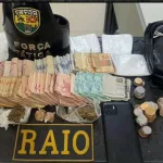 Mulher é presa com entorpecentes e R$ 7,6 mil em espécie durante ação da PMCE em Brejo Santo