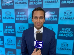 Presidente da Câmara de Juazeiro do Norte, Felipe Vasques (Agir).