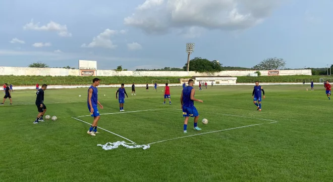 Crato Esporte Clube em preparação para a disputa da Série B do Campeonato Cearense de 2026.