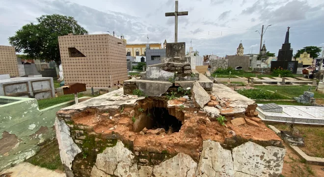 JAZIGO CEMITÉRIO SÃO JOÃO BATISTA