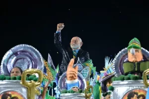 Desfile da Acadêmicos de Niterói no Carnaval do Rio de Janeiro 2026.