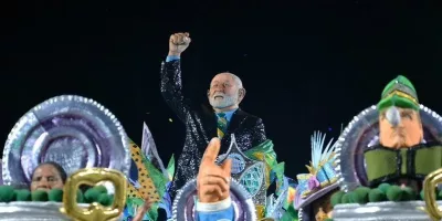 Desfile da Acadêmicos de Niterói no Carnaval do Rio de Janeiro 2026.