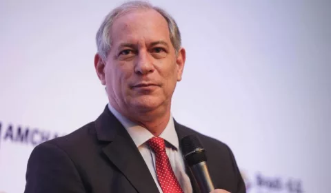 Ex-governador Ciro Gomes