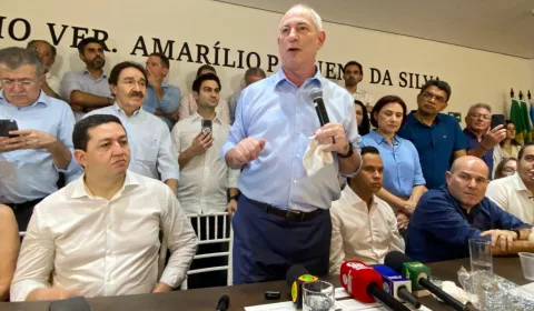 Evento com Ciro Gomes reuniu lideranças de lideranças de diferentes campos ideológicos em Juazeiro do Norte | Foto: Guto Vital/ M1/Miséria