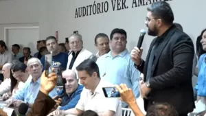 Lukão discursa em evento promovido por Ciro Gomes em Juazeiro do Norte | Foto: Reprodução/ YouTube