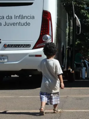 a chamada entrega legal – procedimento que permite a gestantes ou mães entregarem recém-nascidos para adoção