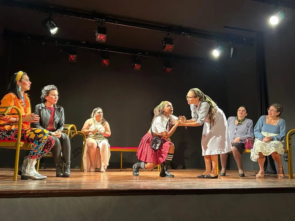 As Anjas - Oitão Cênico