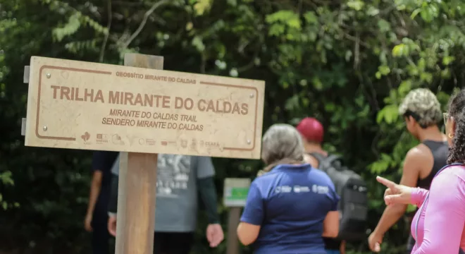 Trilha Mirante do Caldas.
