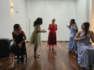 Inscrições para o curso de teatro da Escola de Saberes Daniel Walker seguem até o dia 10 de março