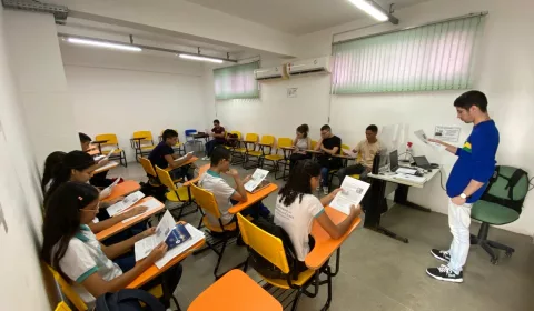 Centro Cearense de Idiomas fica localizado na Rua 15 de Novembro, no bairro São Miguel | Foto: Guto Vital/ M1