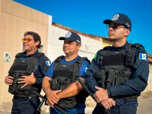 Prefeitura de Altaneira realiza entrega de novos equipamentos e fardamento para GCM