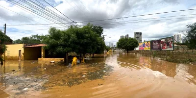 Alagamento, esgotamento sanitário, lixo, Lagoa da APUC.