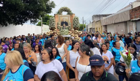 Procissão das Flores, em Juazeiro do Norte | Foto: Guto Vital/ M1