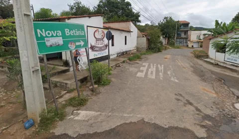 Trecho da CE-166, em Farias Brito, no Cariri | Foto: Google Street View