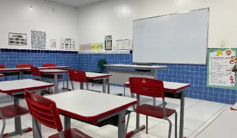 sala de aula em escola no crato