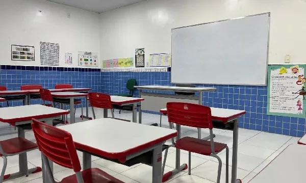 sala de aula em escola no crato