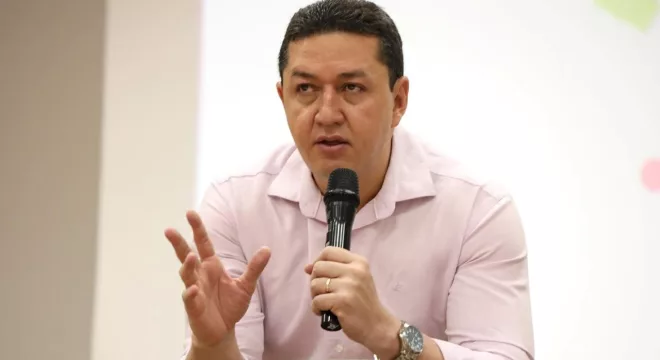 Prefeito de Juazeiro do Norte, Glêdson Bezerra | Foto: Reprodução/ Facebook