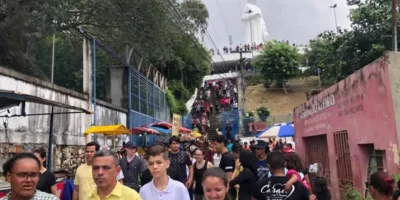Tradicional subida ao Horto ocorre na Sexta-Feira Santa | Foto: Guto Vital/ Arquivo M1