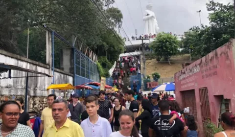 Tradicional subida ao Horto ocorre na Sexta-Feira Santa | Foto: Guto Vital/ Arquivo M1