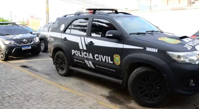 policia civil em ação ou operação