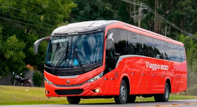 Ônibus Marcopolo Viaggio G8 900, com capacidade para 48 passageiros | Foto: Marcopolo/ Divulgação