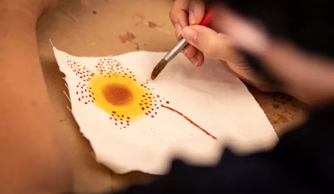 Arte desenvolvida em oficina em residência artística