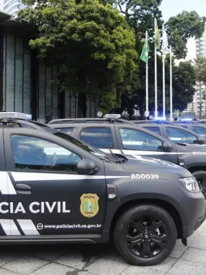 Ao todo, 28 viaturas com blindagem foram distribuídas para 20 municípios cearenses, com investimento superior a R$ 5,1 milhões.