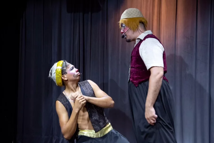 Espetáculo Palhaçarabia compõe a agenda cultural do Portal M1