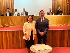 Mayla Akemi e Antônio Franco, durante cerimônia de posse na delegacia da policia federal em juazeiro do norte