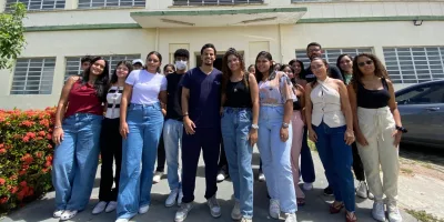 Entre as principais queixas estão a carência de professores efetivos e falta de infraestrutura de laboratórios e biblioteca.