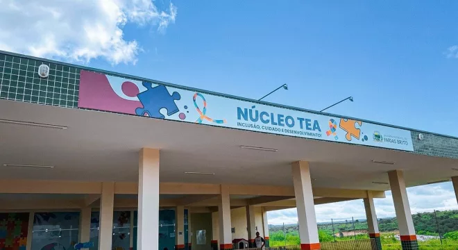 Farias Brito implanta núcleo para atendimento a crianças e adolescentes com TEA; autorização foi homologada pelo Ministério da Saúde