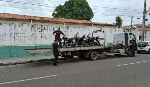 agentes do demutran de juazeiro do norte durante blitz