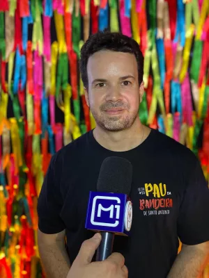 Guilherme Sampaio em evento de lançamento do Pau da Bandeira 2026.