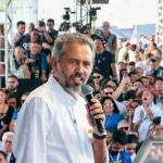 Elmano discursa em inauguração do bloco de alojamento estudantil do ITA | Foto: Reprodução/ Facebook